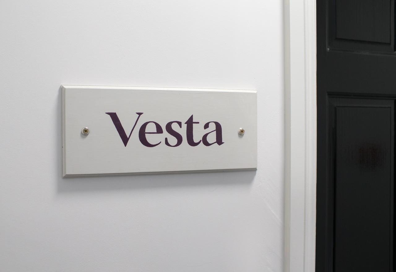 Vesta Apartment Bath Exterior foto